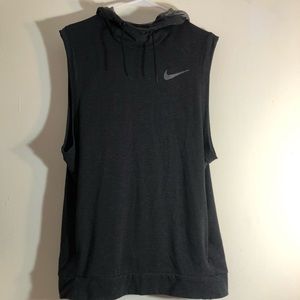 Nike Sleeveless Workout Shirt